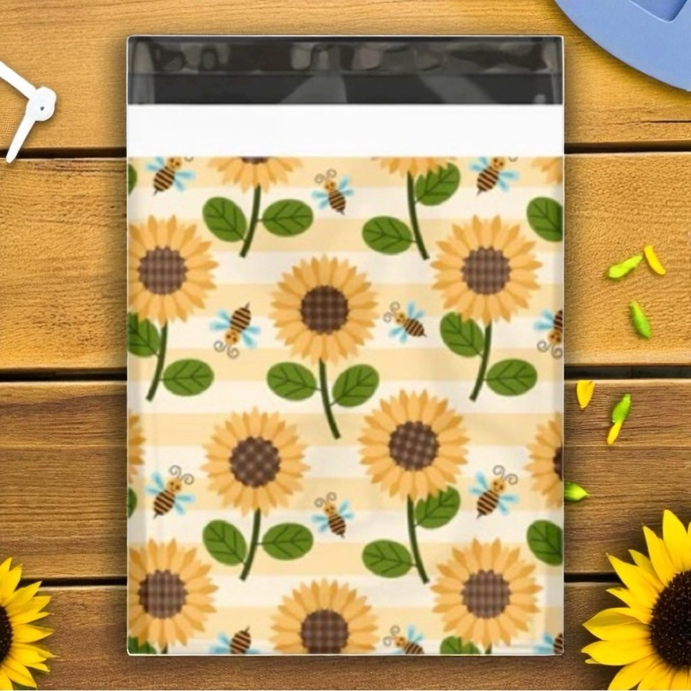 Sunflowers & Bumble Bees 🐝 Poly Mailers 10x13 Pack of 25